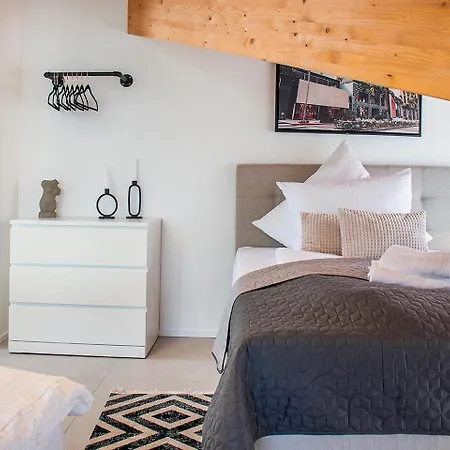 ※luxus Loft Mit Boxspringbetten Und Heimkino ※ Apartment *